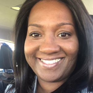 Meet your Posher, Naomi